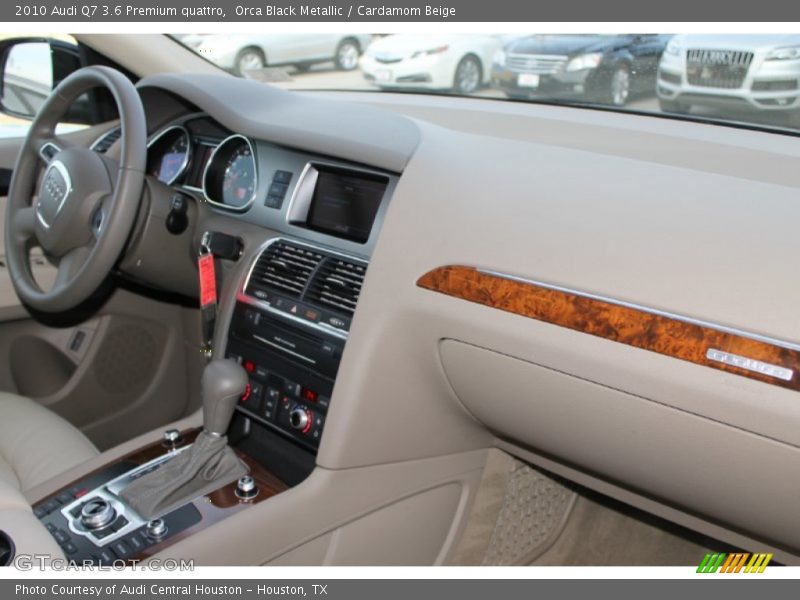 Orca Black Metallic / Cardamom Beige 2010 Audi Q7 3.6 Premium quattro