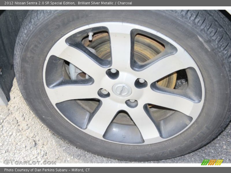 Brilliant Silver Metallic / Charcoal 2012 Nissan Sentra 2.0 SR Special Edition