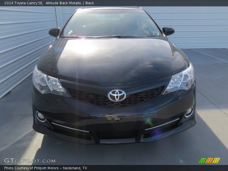 Attitude Black Metallic / Black 2014 Toyota Camry SE