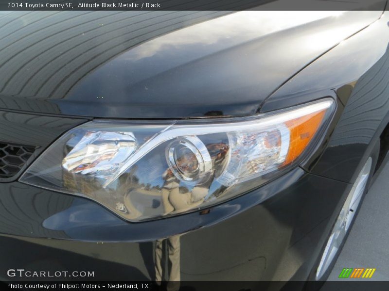 Attitude Black Metallic / Black 2014 Toyota Camry SE