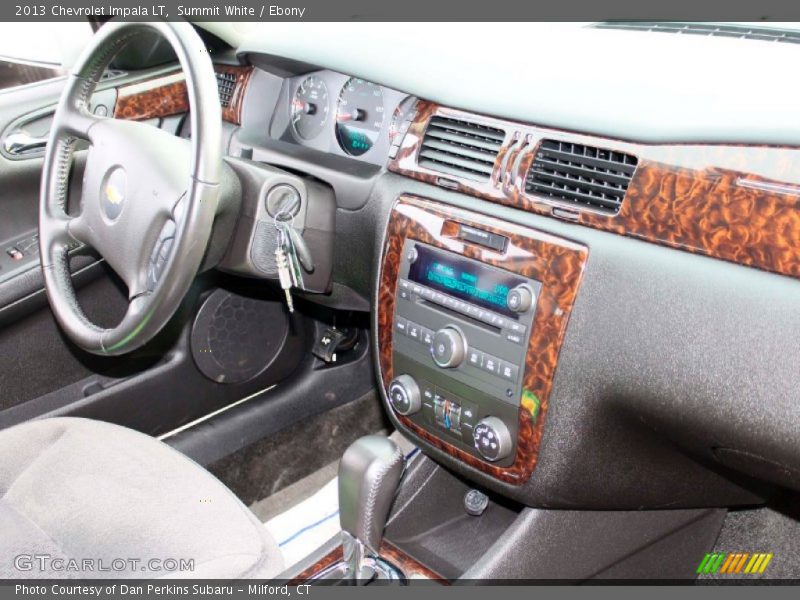 Summit White / Ebony 2013 Chevrolet Impala LT