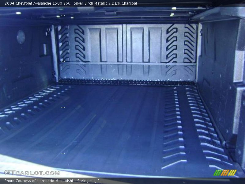 Silver Birch Metallic / Dark Charcoal 2004 Chevrolet Avalanche 1500 Z66