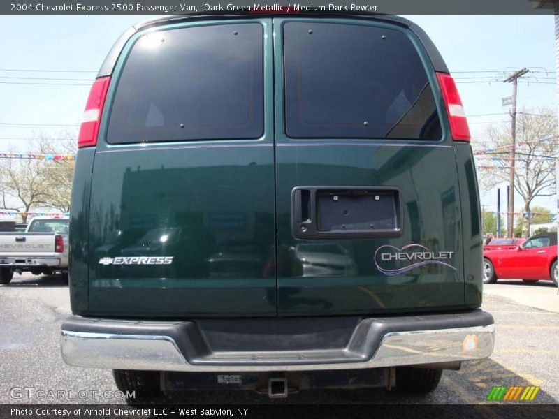 Dark Green Metallic / Medium Dark Pewter 2004 Chevrolet Express 2500 Passenger Van