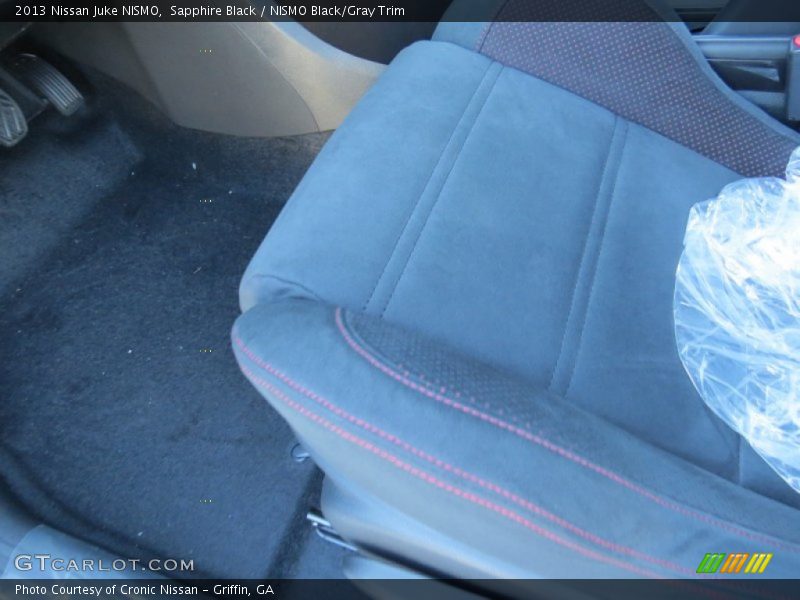 Front Seat of 2013 Juke NISMO