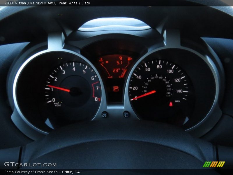 2014 Juke NISMO AWD NISMO AWD Gauges