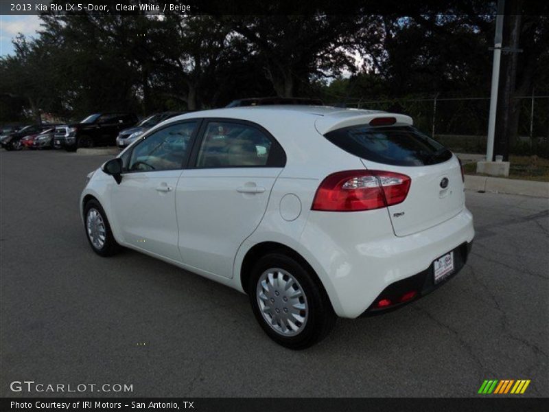 Clear White / Beige 2013 Kia Rio LX 5-Door