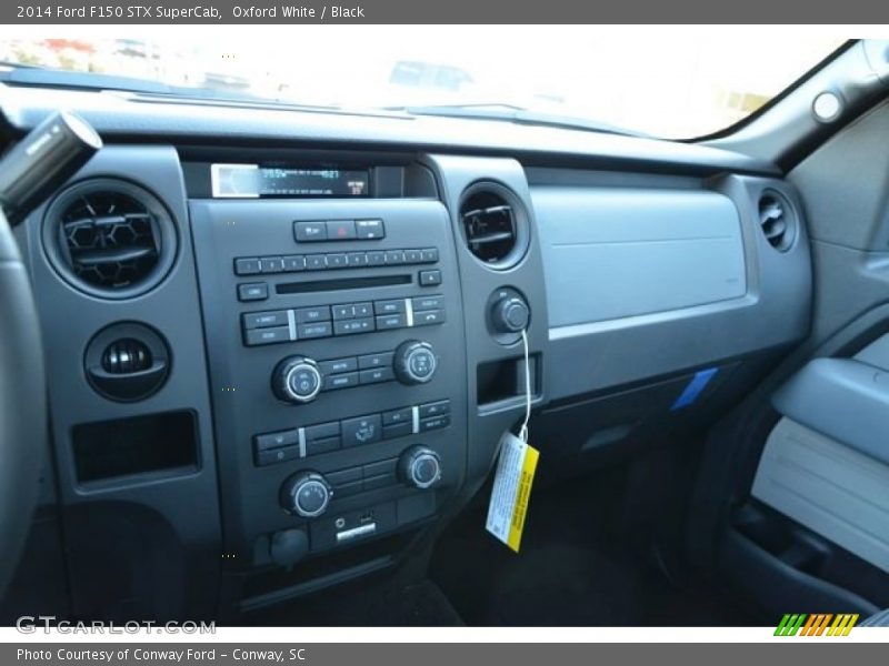 Oxford White / Black 2014 Ford F150 STX SuperCab