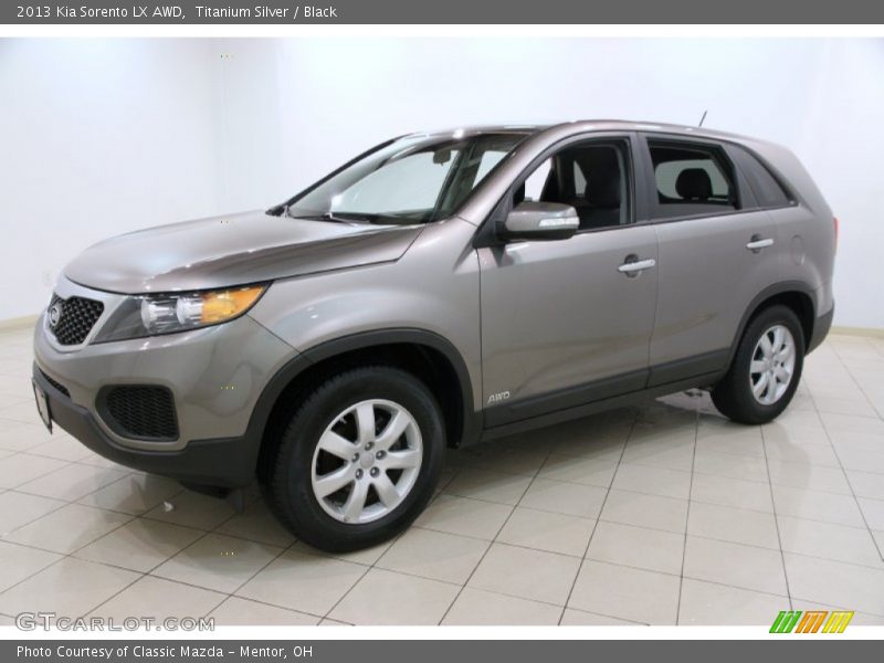 Titanium Silver / Black 2013 Kia Sorento LX AWD