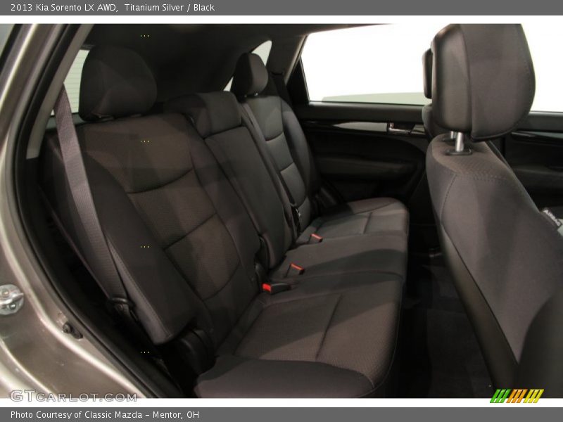 Titanium Silver / Black 2013 Kia Sorento LX AWD