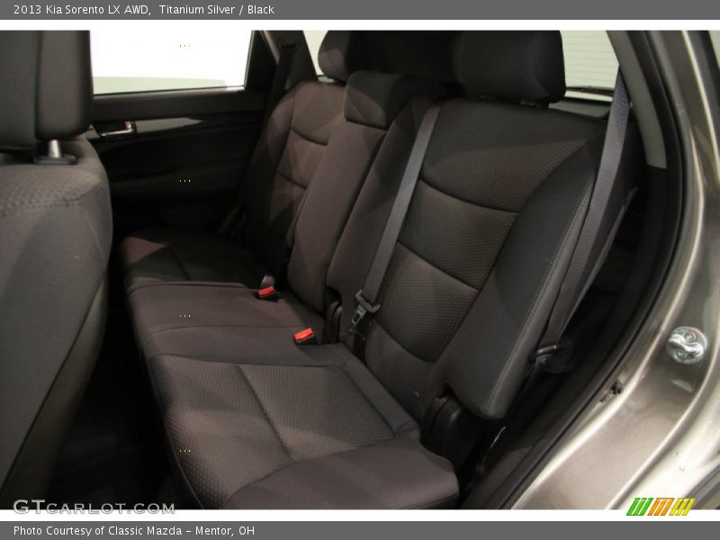 Titanium Silver / Black 2013 Kia Sorento LX AWD