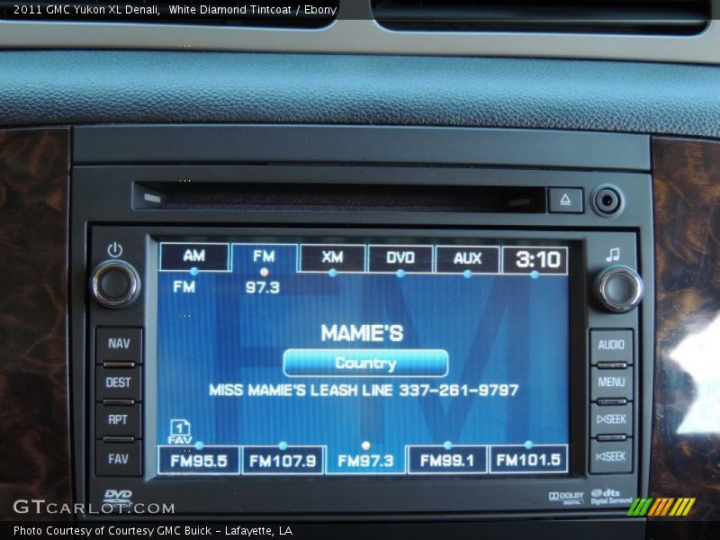 White Diamond Tintcoat / Ebony 2011 GMC Yukon XL Denali