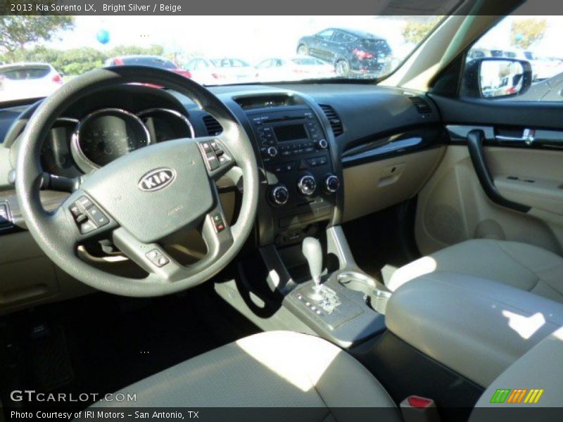 Bright Silver / Beige 2013 Kia Sorento LX