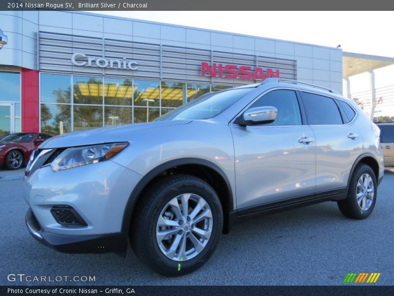 Brilliant Silver / Charcoal 2014 Nissan Rogue SV