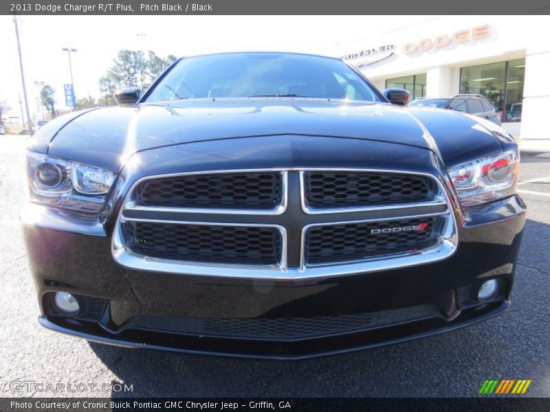 Pitch Black / Black 2013 Dodge Charger R/T Plus