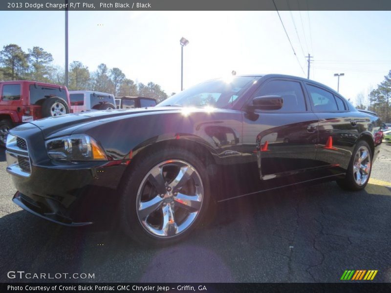 Pitch Black / Black 2013 Dodge Charger R/T Plus