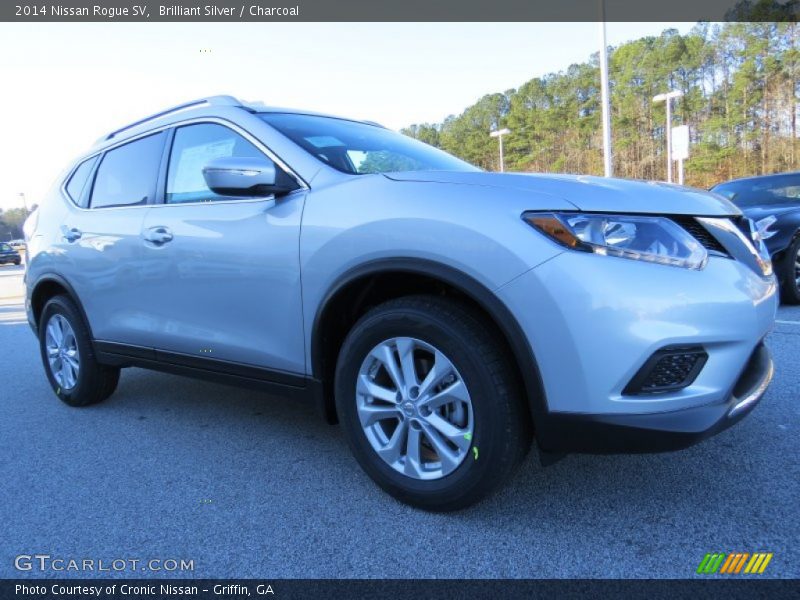 Brilliant Silver / Charcoal 2014 Nissan Rogue SV