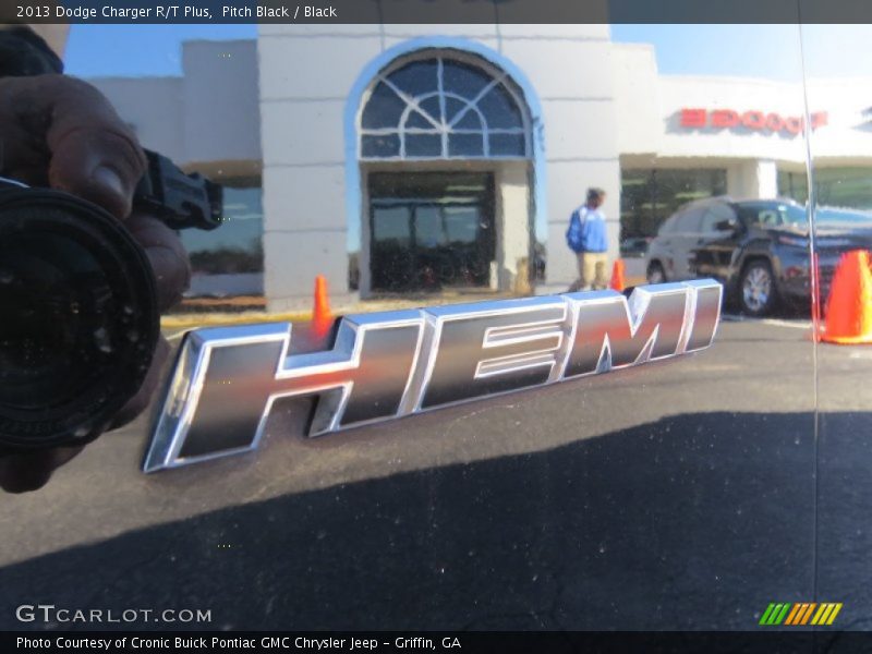 Pitch Black / Black 2013 Dodge Charger R/T Plus