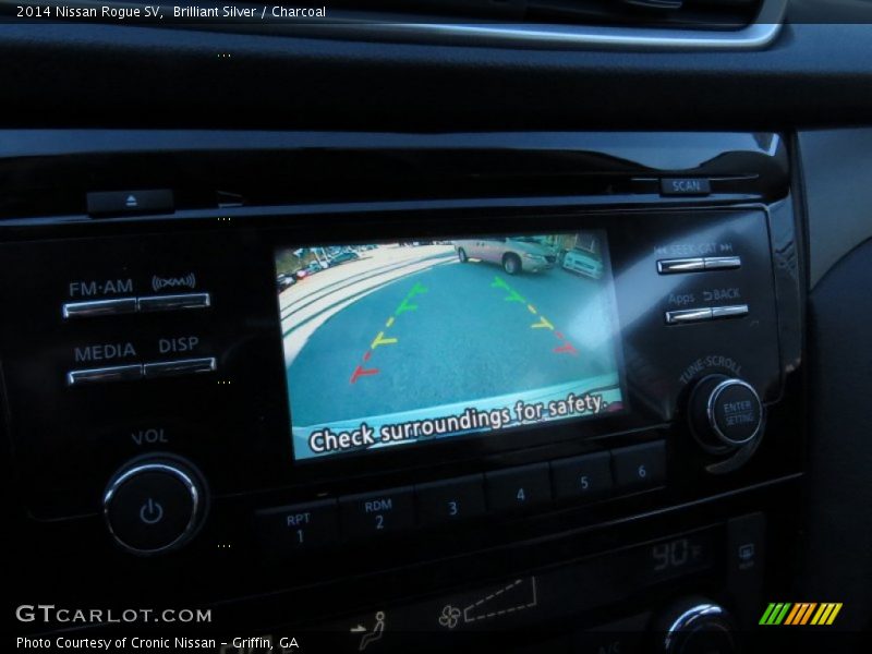 Brilliant Silver / Charcoal 2014 Nissan Rogue SV
