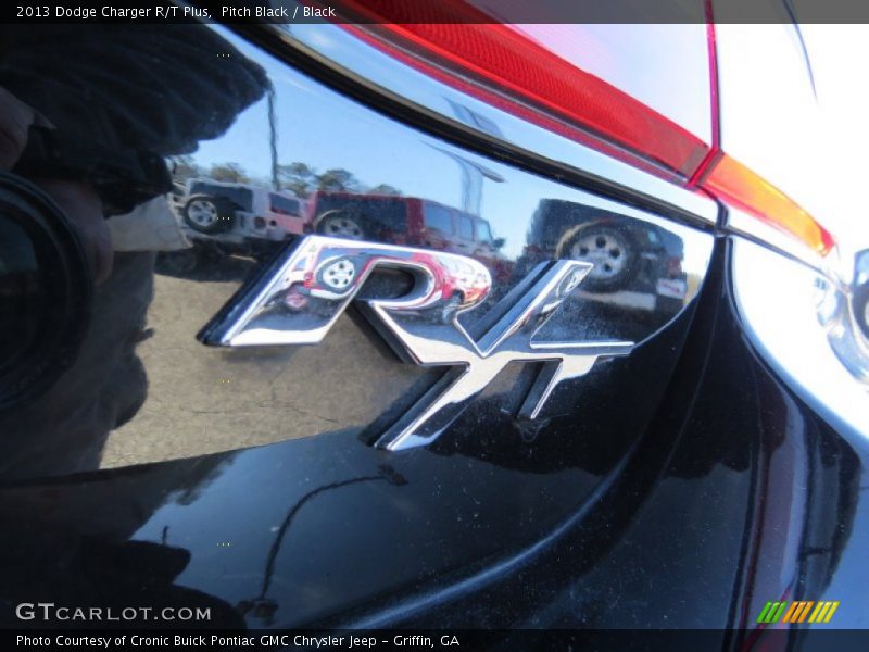 Pitch Black / Black 2013 Dodge Charger R/T Plus