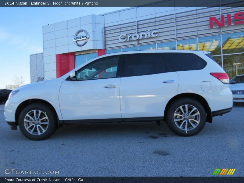 Moonlight White / Almond 2014 Nissan Pathfinder S