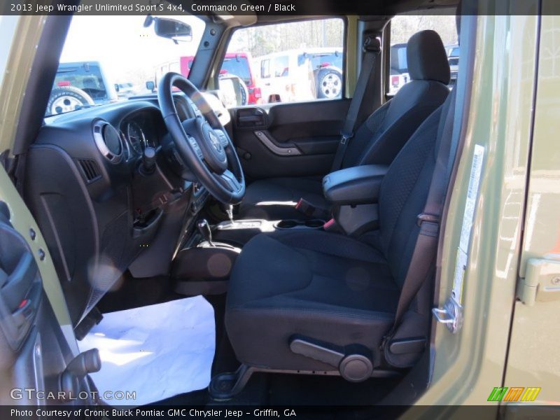 Commando Green / Black 2013 Jeep Wrangler Unlimited Sport S 4x4