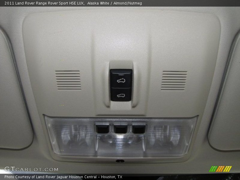 Alaska White / Almond/Nutmeg 2011 Land Rover Range Rover Sport HSE LUX