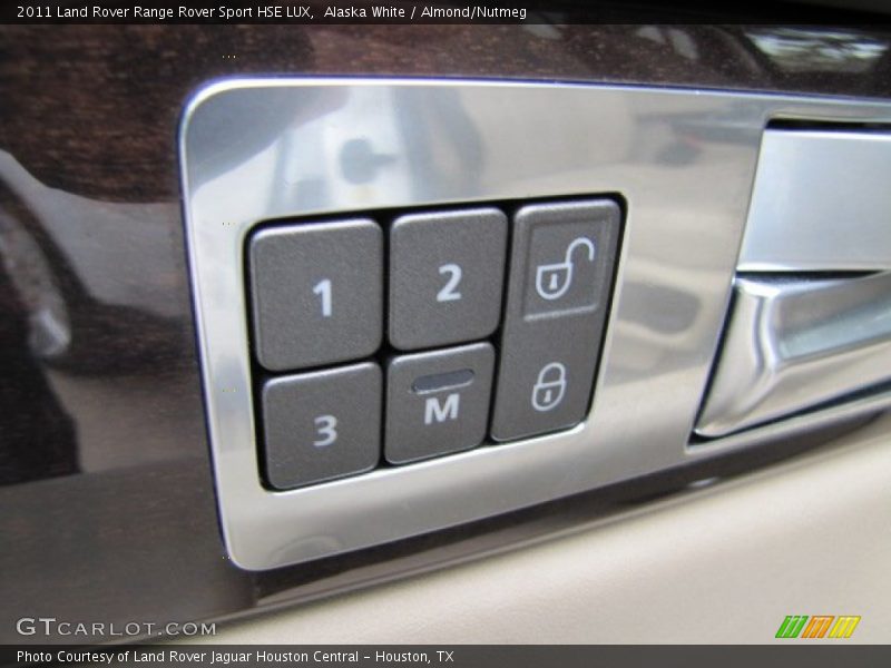 Alaska White / Almond/Nutmeg 2011 Land Rover Range Rover Sport HSE LUX
