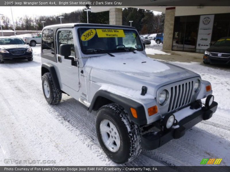 Bright Silver Metallic / Dark Slate Gray 2005 Jeep Wrangler Sport 4x4