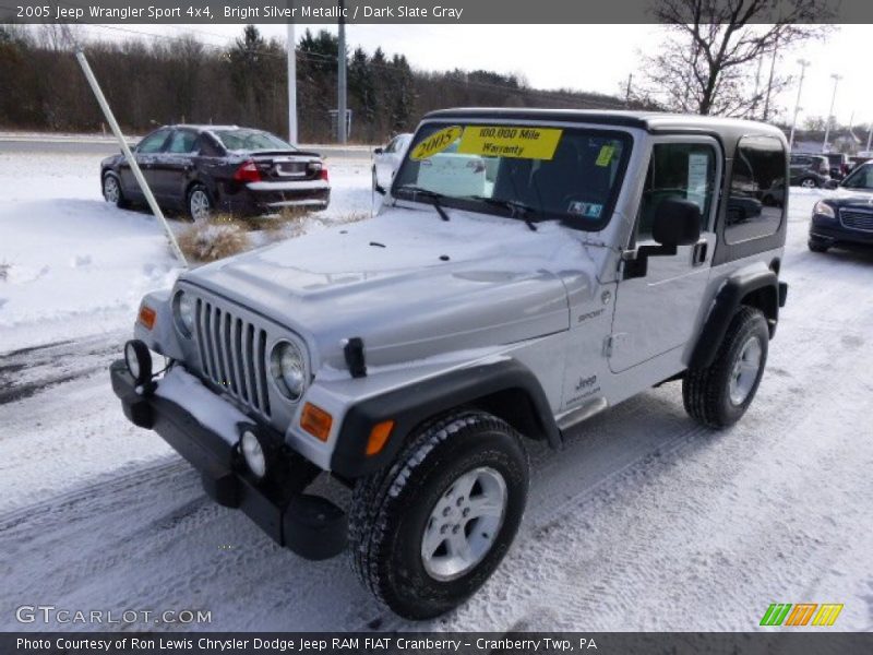 Bright Silver Metallic / Dark Slate Gray 2005 Jeep Wrangler Sport 4x4