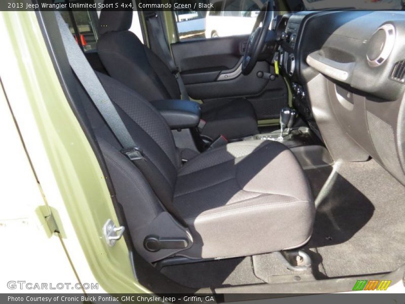 Commando Green / Black 2013 Jeep Wrangler Unlimited Sport S 4x4