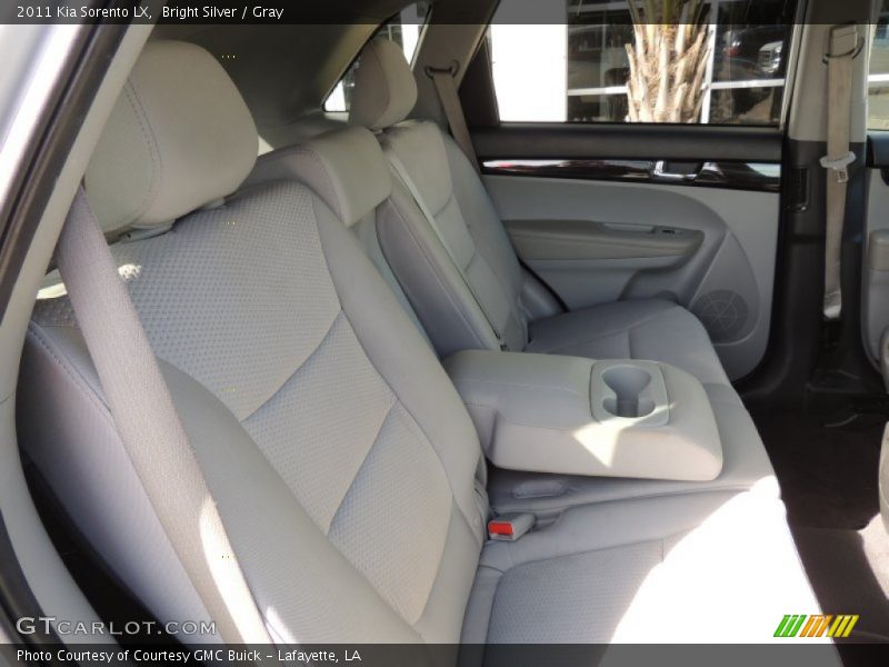 Bright Silver / Gray 2011 Kia Sorento LX