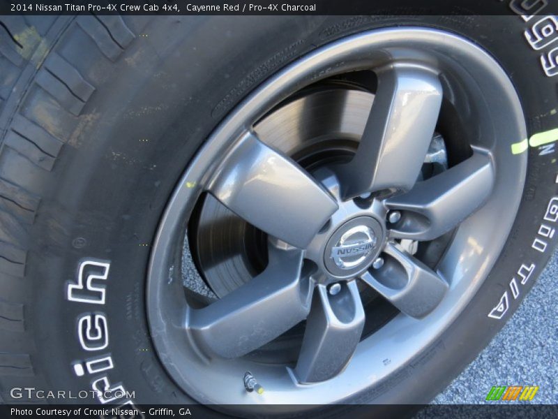 Cayenne Red / Pro-4X Charcoal 2014 Nissan Titan Pro-4X Crew Cab 4x4
