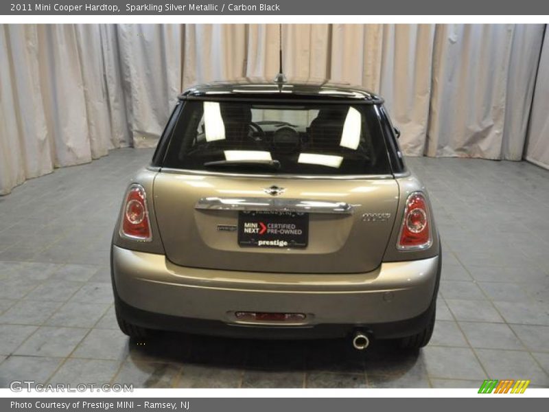 Sparkling Silver Metallic / Carbon Black 2011 Mini Cooper Hardtop