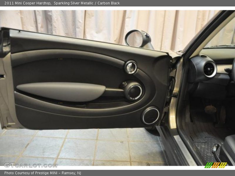 Sparkling Silver Metallic / Carbon Black 2011 Mini Cooper Hardtop