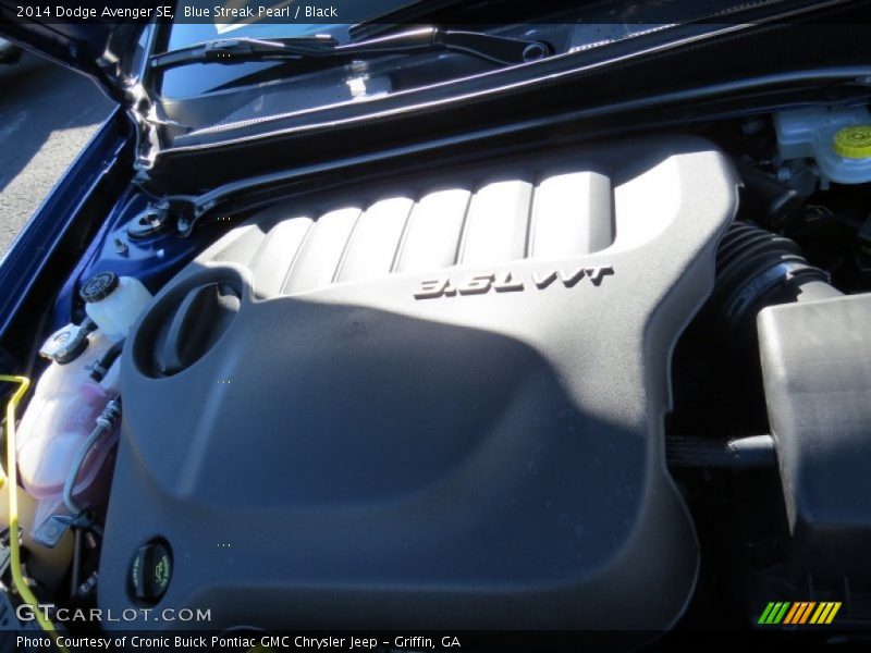 Blue Streak Pearl / Black 2014 Dodge Avenger SE