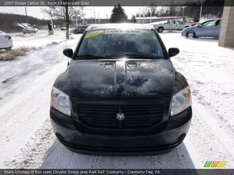 Black / Pastel Slate Gray 2007 Dodge Caliber SE