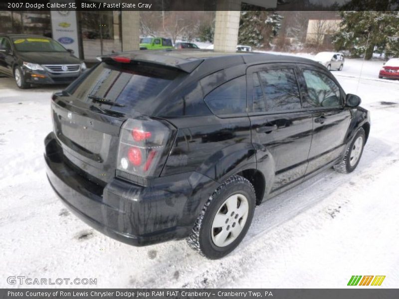 Black / Pastel Slate Gray 2007 Dodge Caliber SE