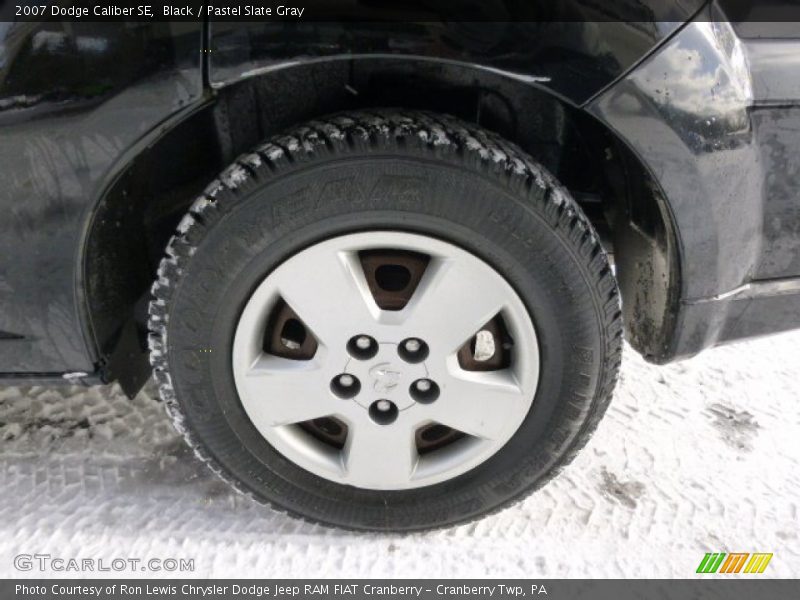 Black / Pastel Slate Gray 2007 Dodge Caliber SE