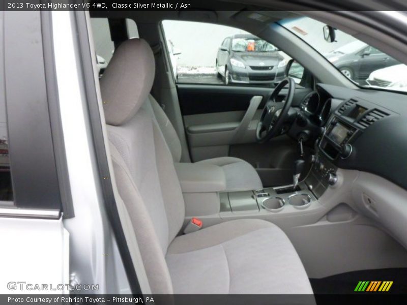 Classic Silver Metallic / Ash 2013 Toyota Highlander V6 4WD