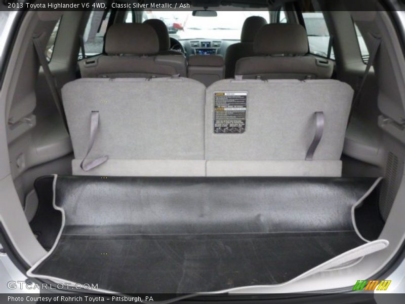 Classic Silver Metallic / Ash 2013 Toyota Highlander V6 4WD