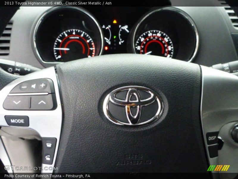 Classic Silver Metallic / Ash 2013 Toyota Highlander V6 4WD
