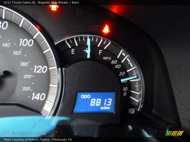 Magnetic Gray Metallic / Black 2013 Toyota Camry SE