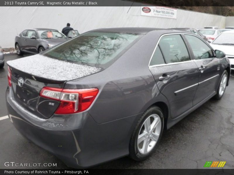 Magnetic Gray Metallic / Black 2013 Toyota Camry SE
