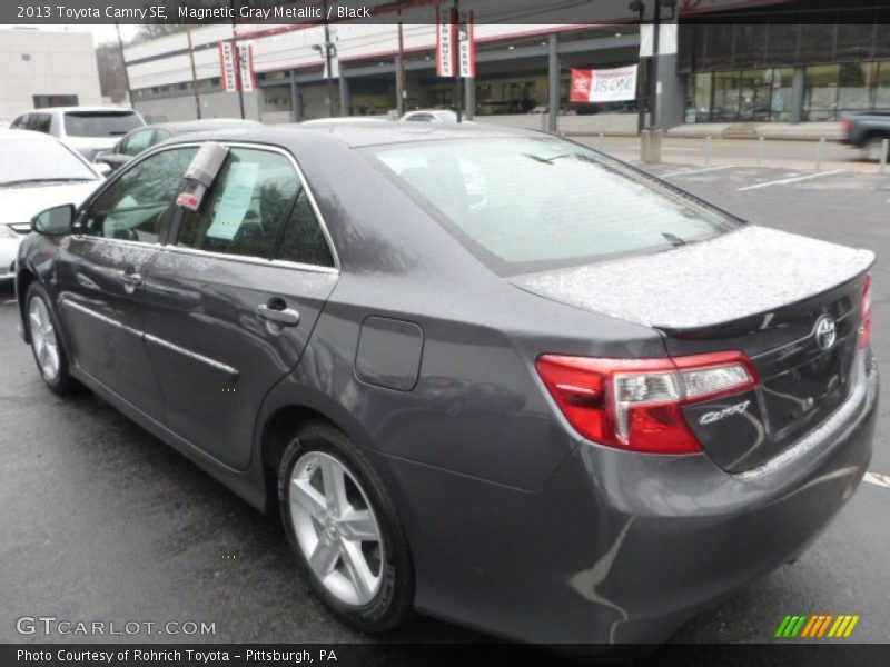 Magnetic Gray Metallic / Black 2013 Toyota Camry SE