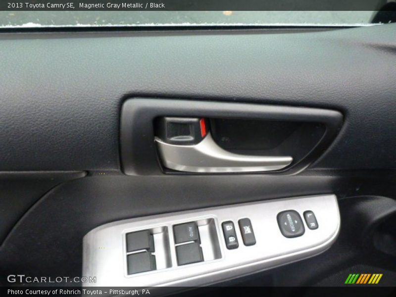 Magnetic Gray Metallic / Black 2013 Toyota Camry SE