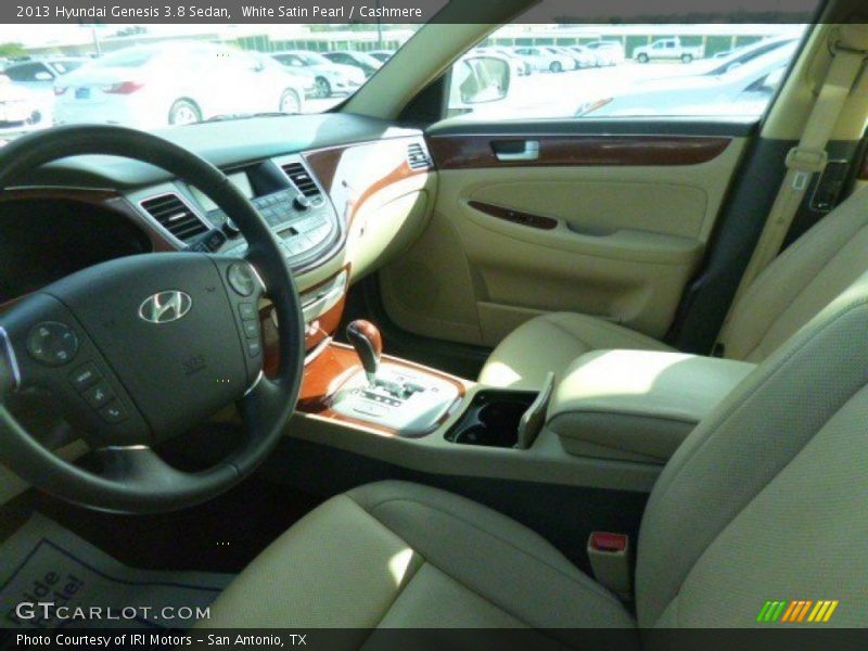 White Satin Pearl / Cashmere 2013 Hyundai Genesis 3.8 Sedan