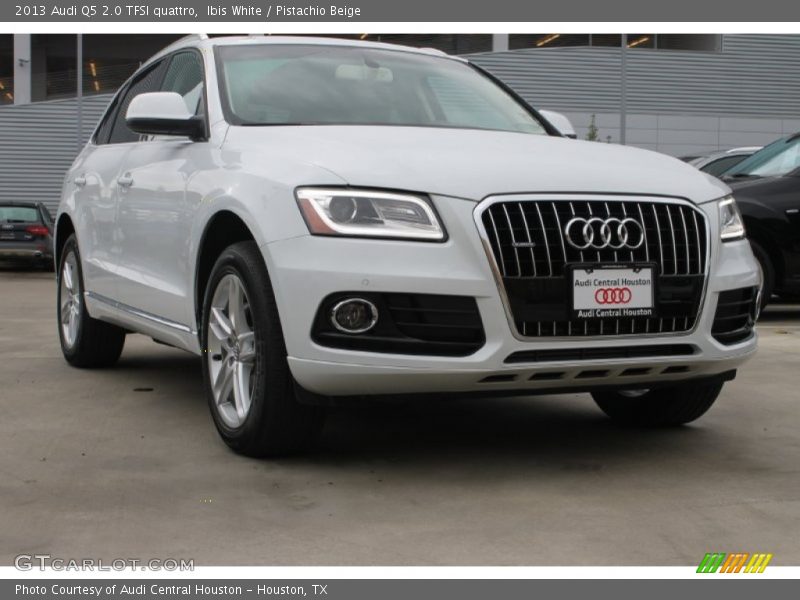 Ibis White / Pistachio Beige 2013 Audi Q5 2.0 TFSI quattro