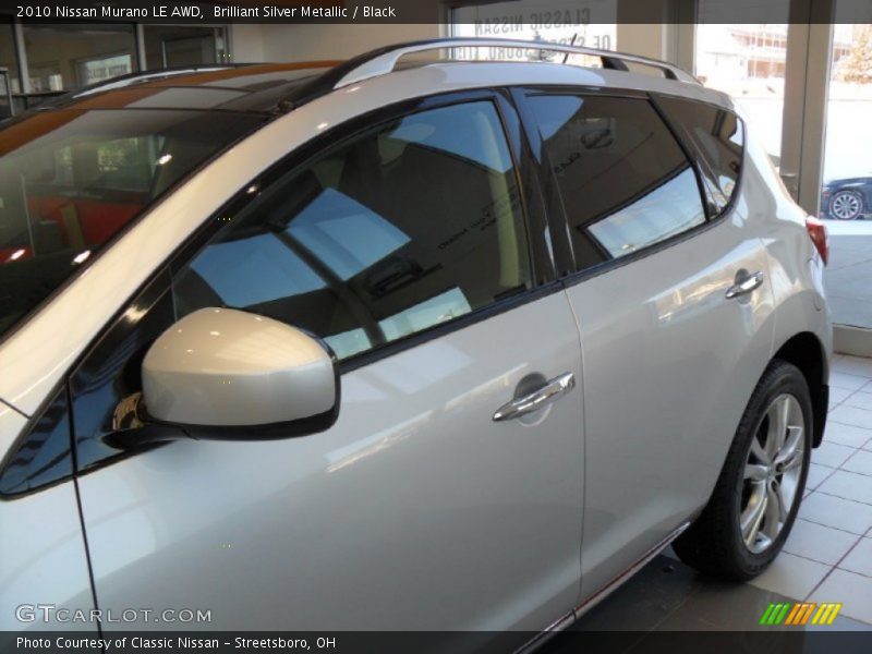 Brilliant Silver Metallic / Black 2010 Nissan Murano LE AWD