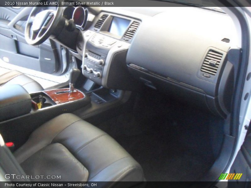 Brilliant Silver Metallic / Black 2010 Nissan Murano LE AWD
