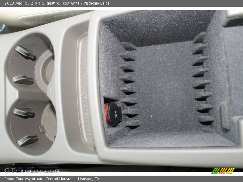 Ibis White / Pistachio Beige 2013 Audi Q5 2.0 TFSI quattro
